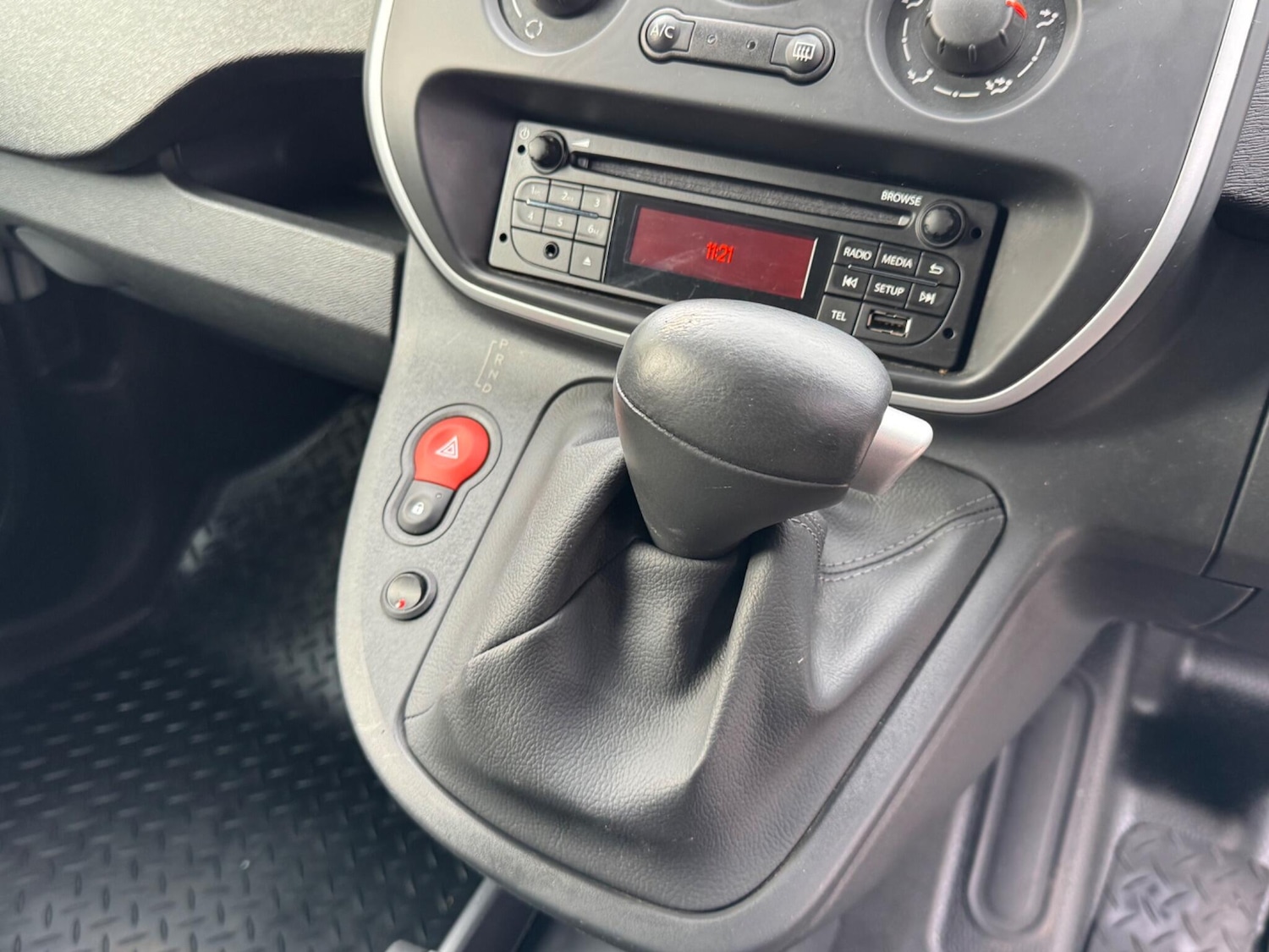 Used Renault Kangoo 2020 for sale - 76337468: Photo 17