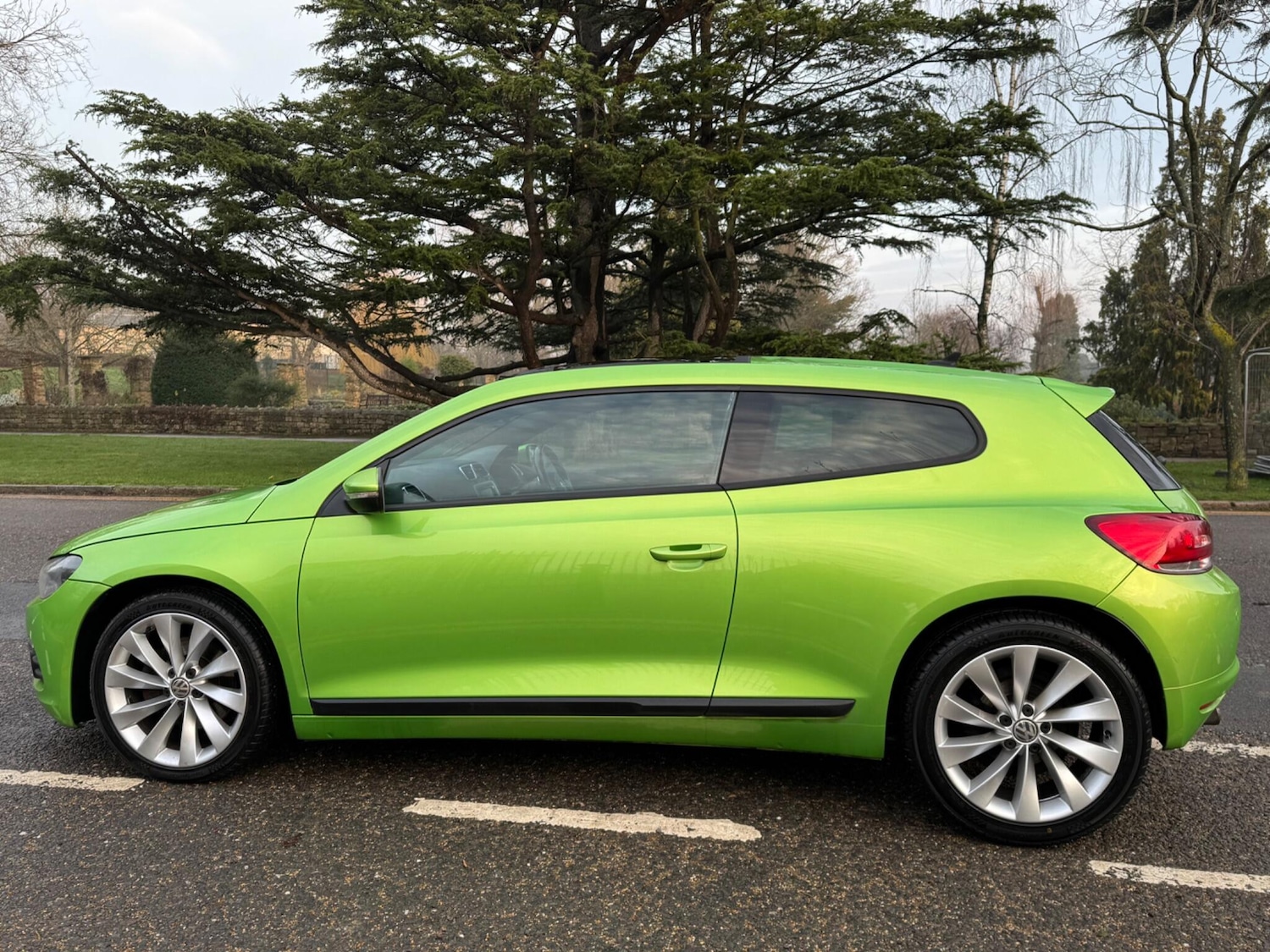 Used Volkswagen Scirocco 2009 for sale - 77130888: Photo 4