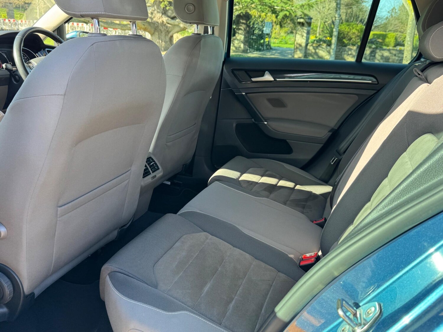 Used Volkswagen Golf 2015 for sale - 77940465: Photo 22