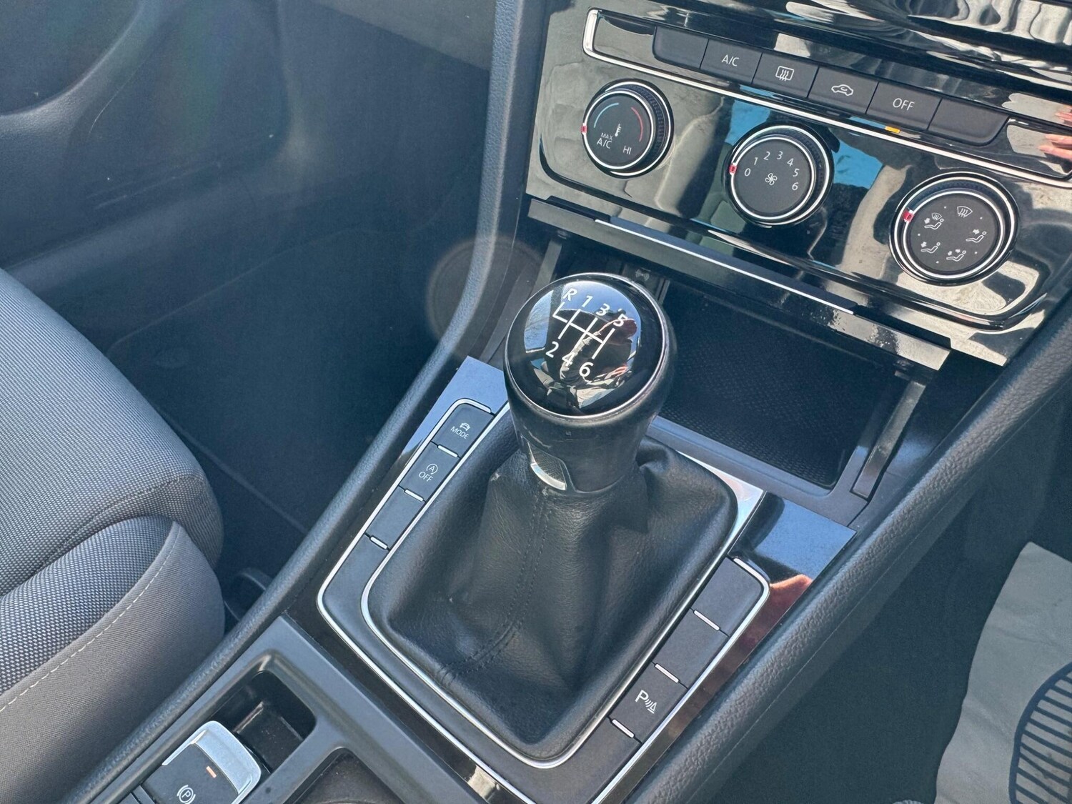 Used Volkswagen Golf 2015 for sale - 77940465: Photo 31