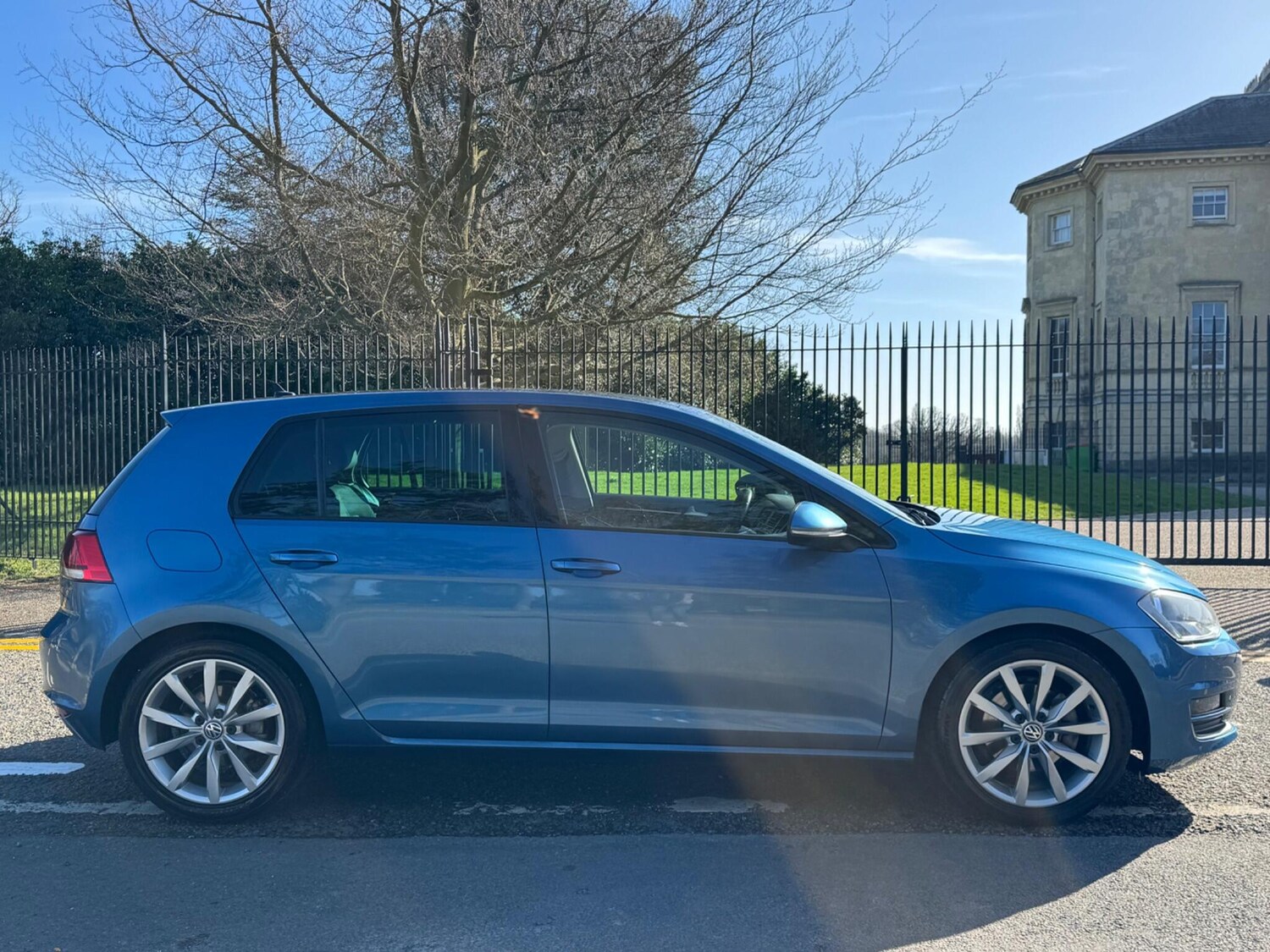 Used Volkswagen Golf 2015 for sale - 77940465: Photo 8