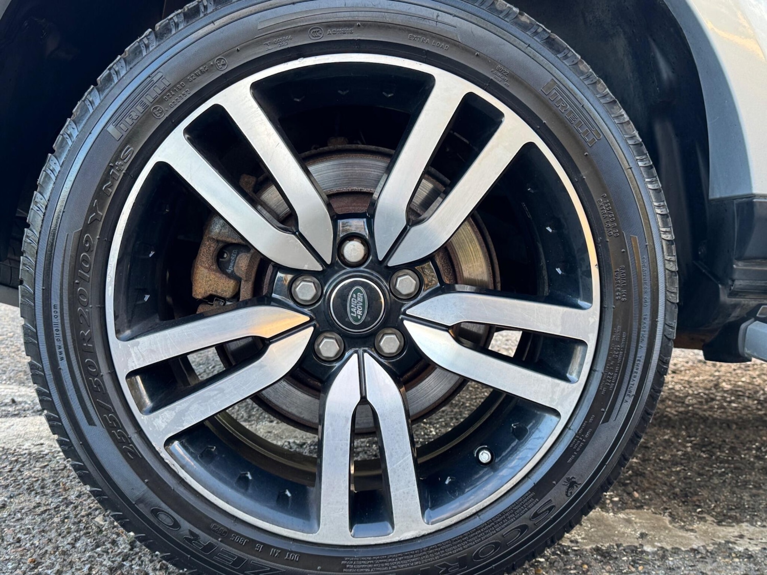 Used Land Rover Discovery 2016 for sale - 77097954: Photo 10