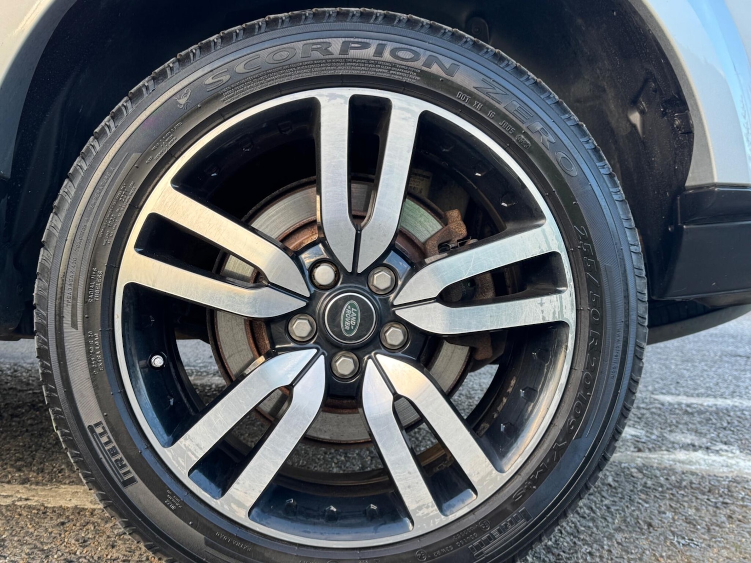 Used Land Rover Discovery 2016 for sale - 77097954: Photo 11