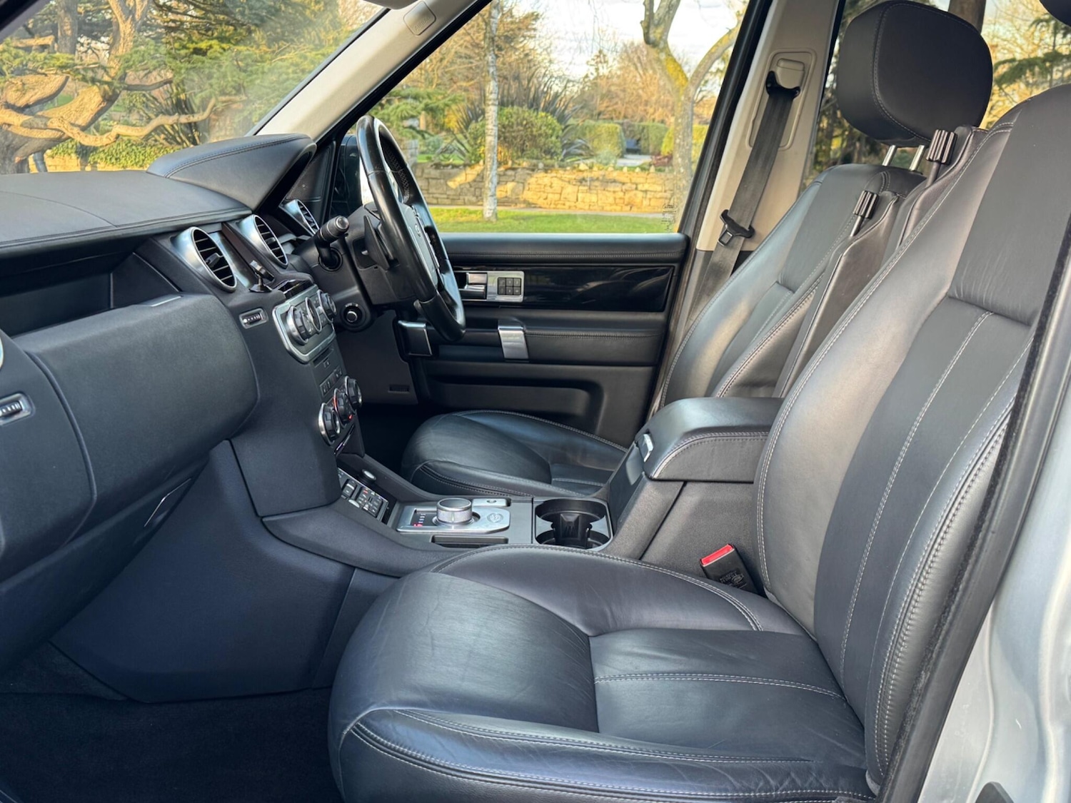 Used Land Rover Discovery 2016 for sale - 77097954: Photo 13