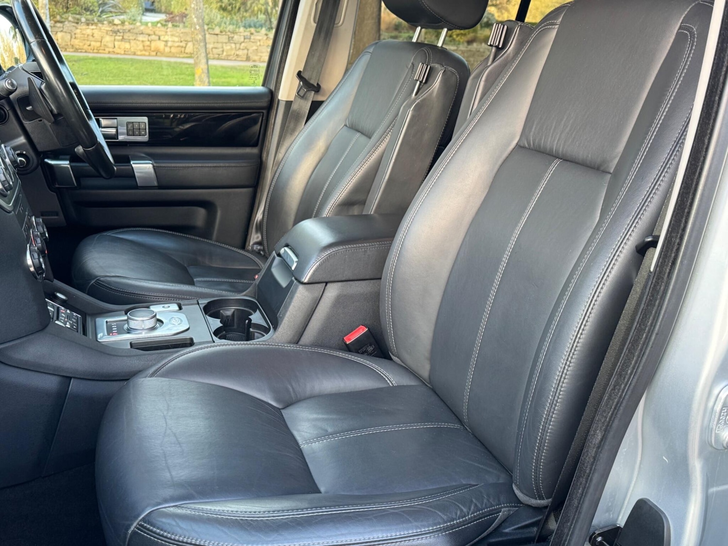 Used Land Rover Discovery 2016 for sale - 77097954: Photo 15