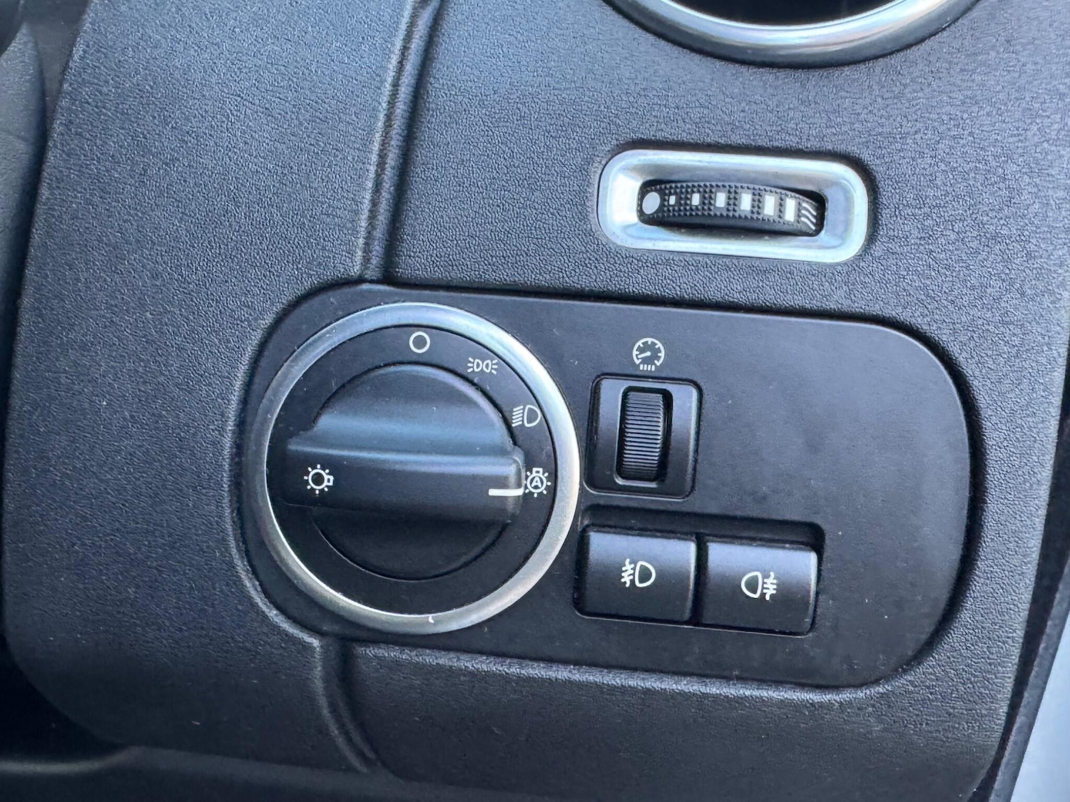 Used Land Rover Discovery 2016 for sale - 77097954: Photo 27