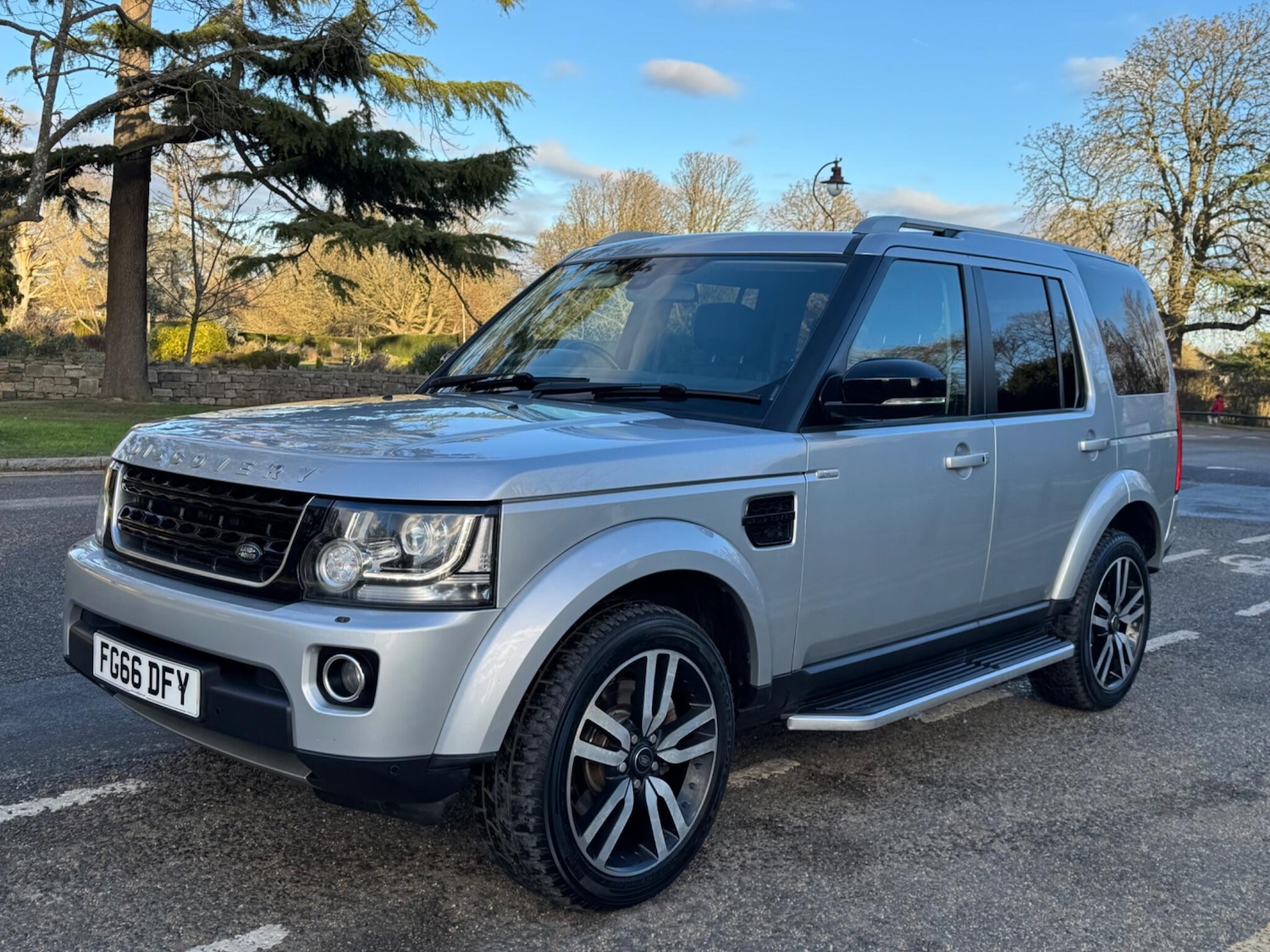 Used Land Rover Discovery 2016 for sale - 77097954: Photo 3