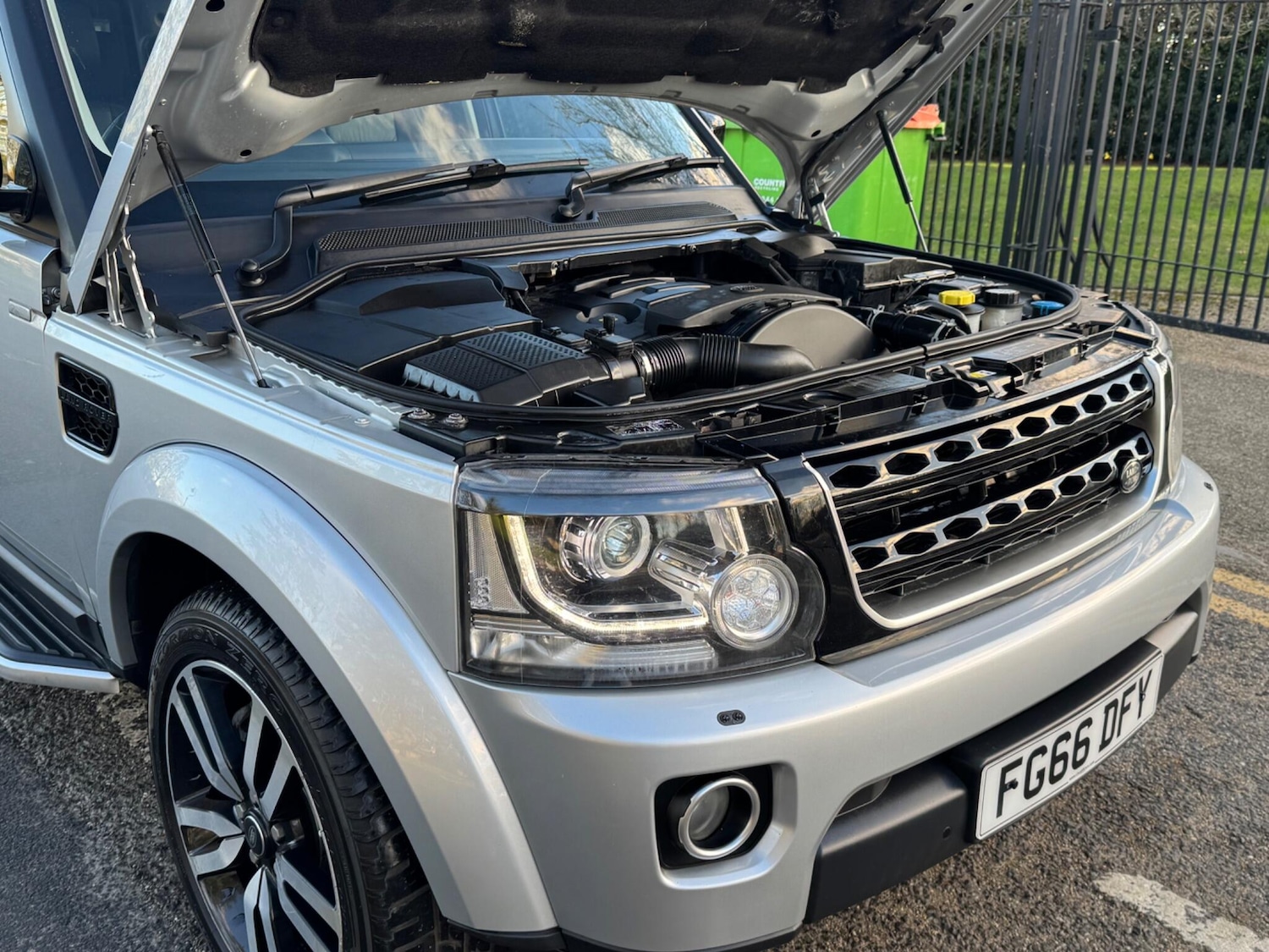 Used Land Rover Discovery 2016 for sale - 77097954: Photo 45