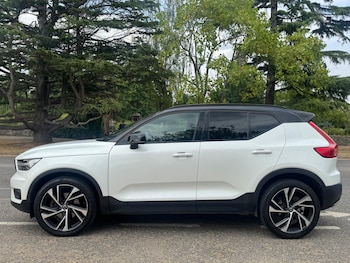 Used Volvo XC40 2018 for sale - 79348250: Photo