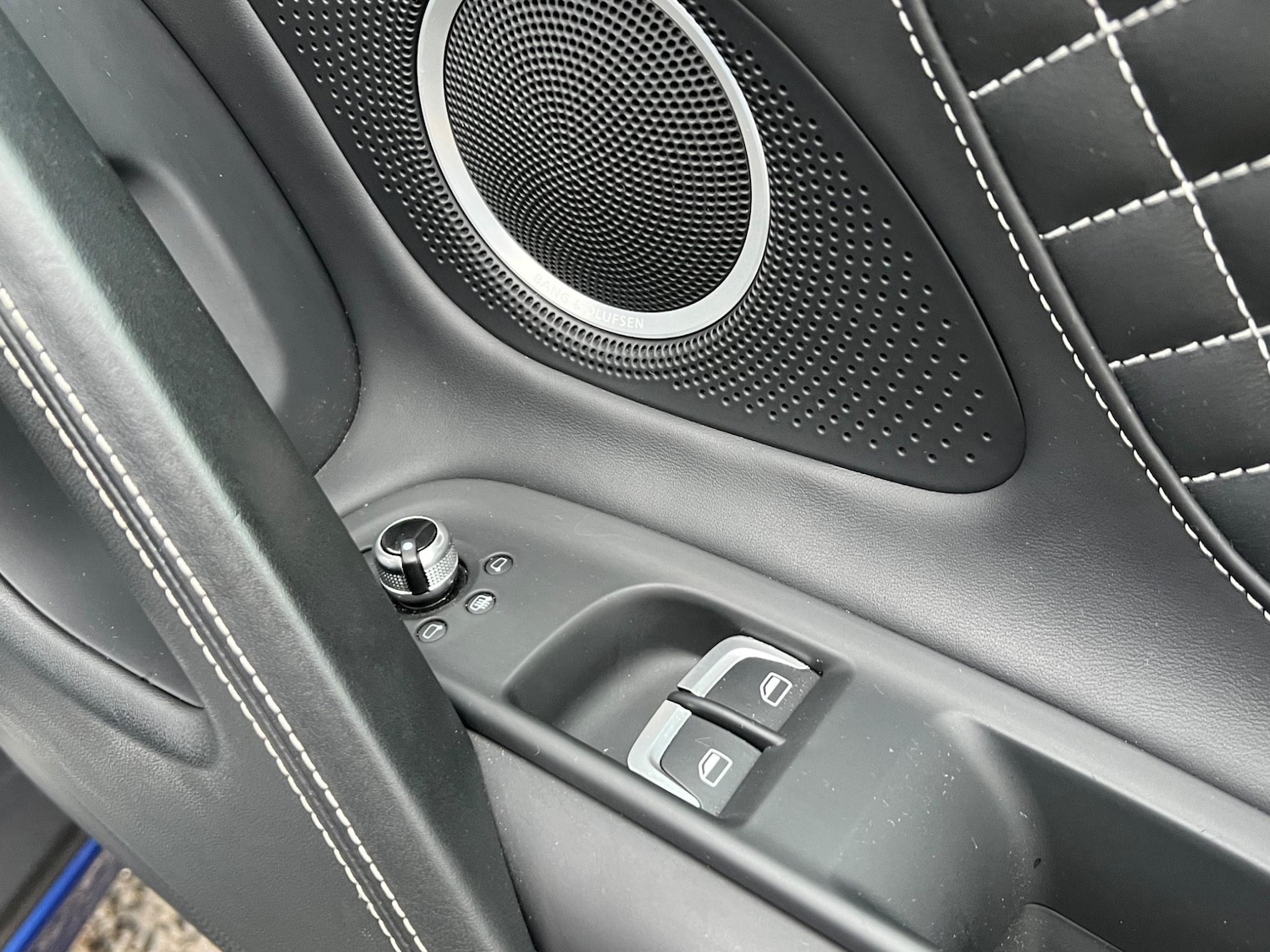 Used Audi R8 2015 for sale - 77238526: Photo 37