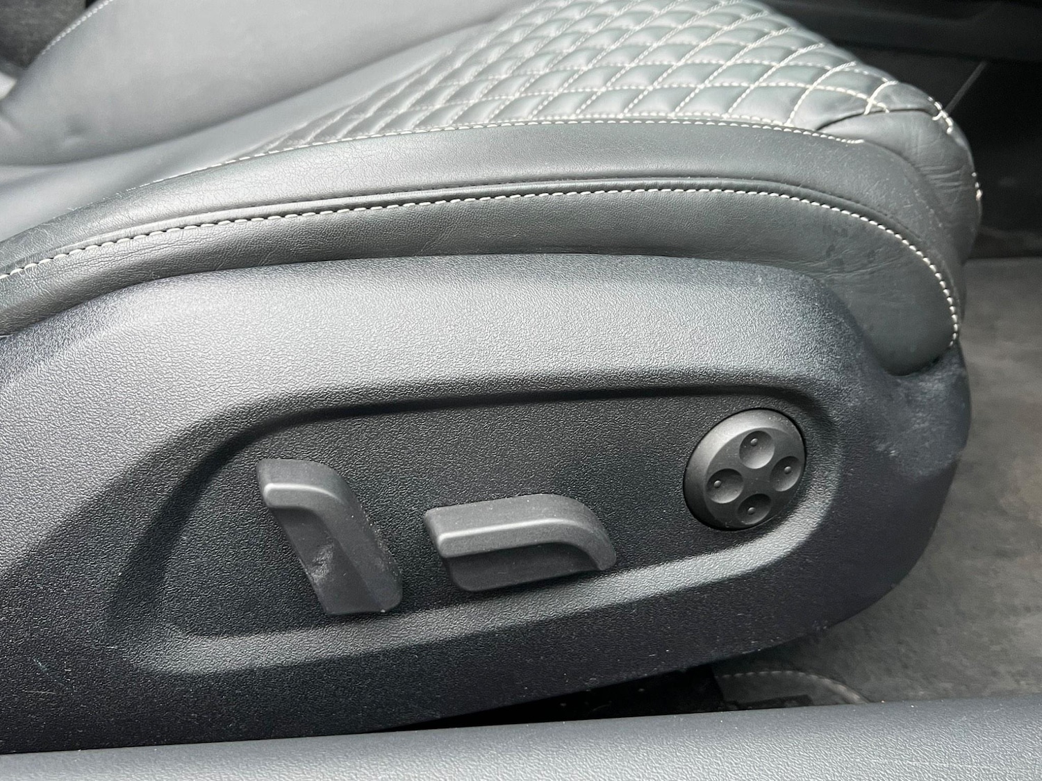 Used Audi R8 2015 for sale - 77238526: Photo 41