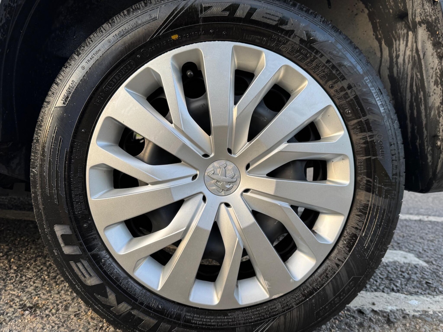 Used Peugeot Partner 2022 for sale - 77637678: Photo 11