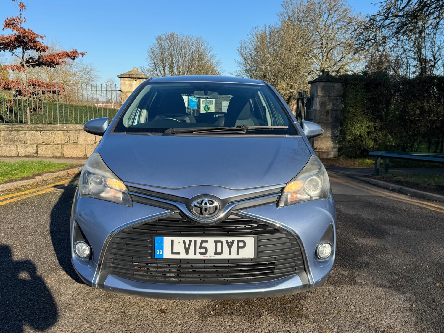 Used Toyota Yaris 2015 for sale - 76689035: Photo 2