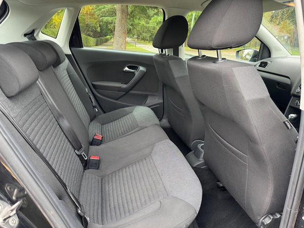 Used Volkswagen Polo 2011 for sale - 76260223: Photo 21