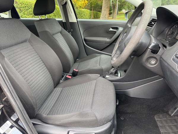 Used Volkswagen Polo 2011 for sale - 76260223: Photo 23
