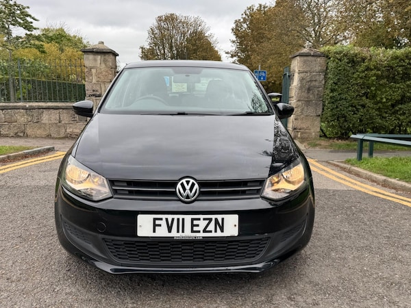 Used Volkswagen Polo 2011 for sale - 76260223: Photo 2