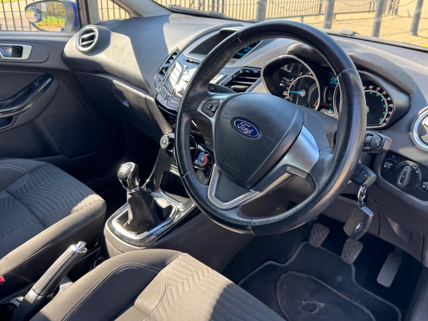 Used Ford Fiesta 2015 for sale - 78047205: Photo 21