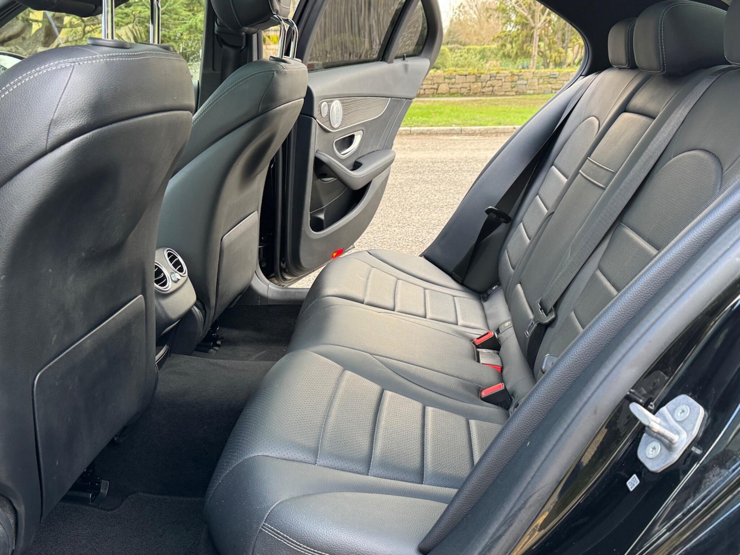 Used Mercedes-Benz C Class 2018 for sale - 77598287: Photo 18