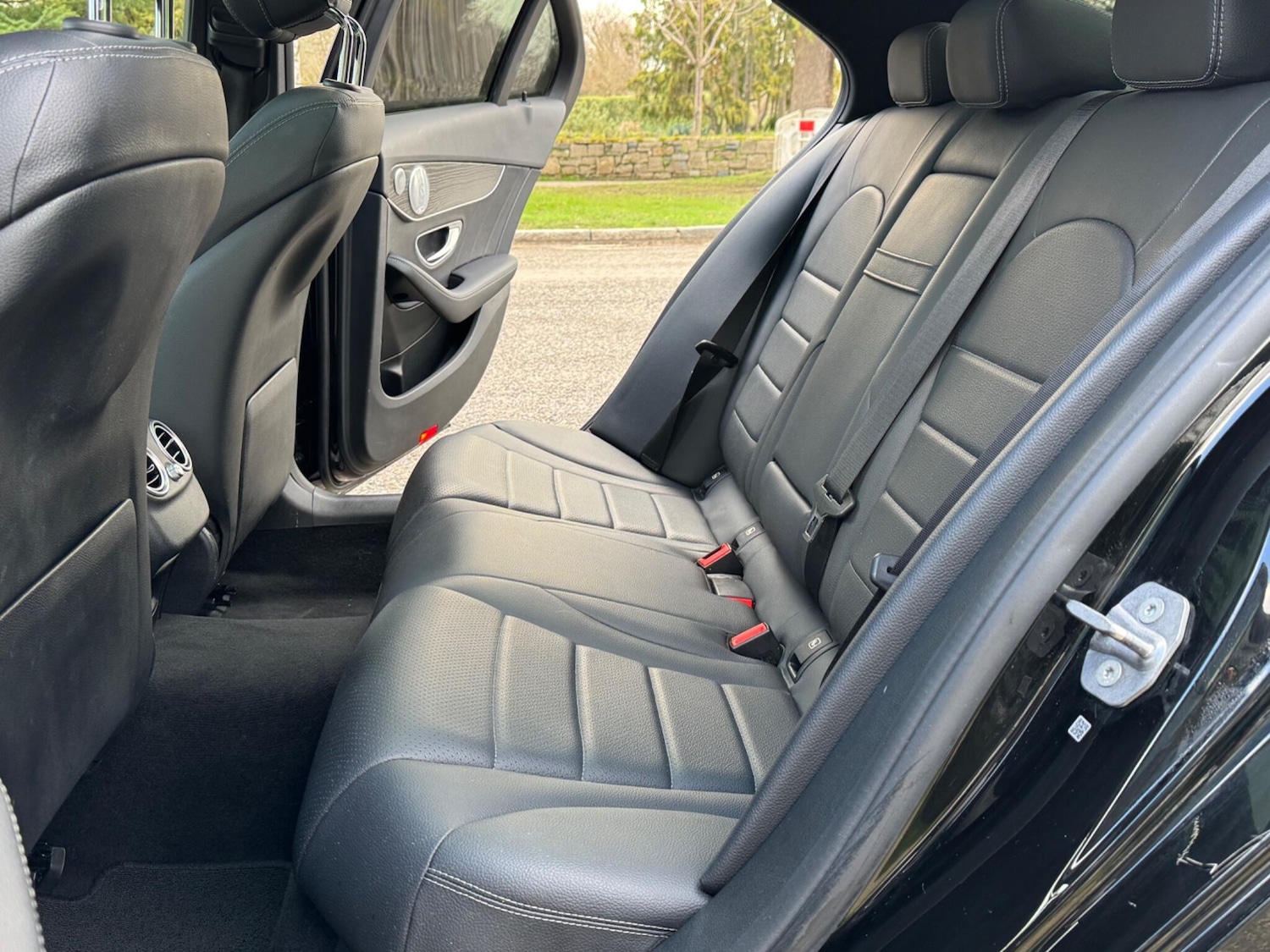 Used Mercedes-Benz C Class 2018 for sale - 77598287: Photo 19