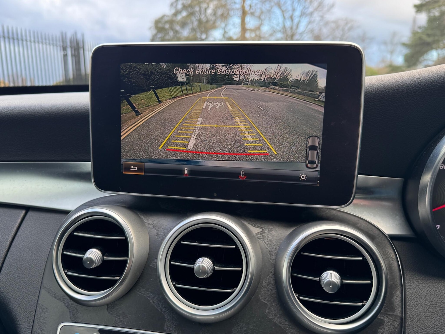 Used Mercedes-Benz C Class 2018 for sale - 77598287: Photo 37