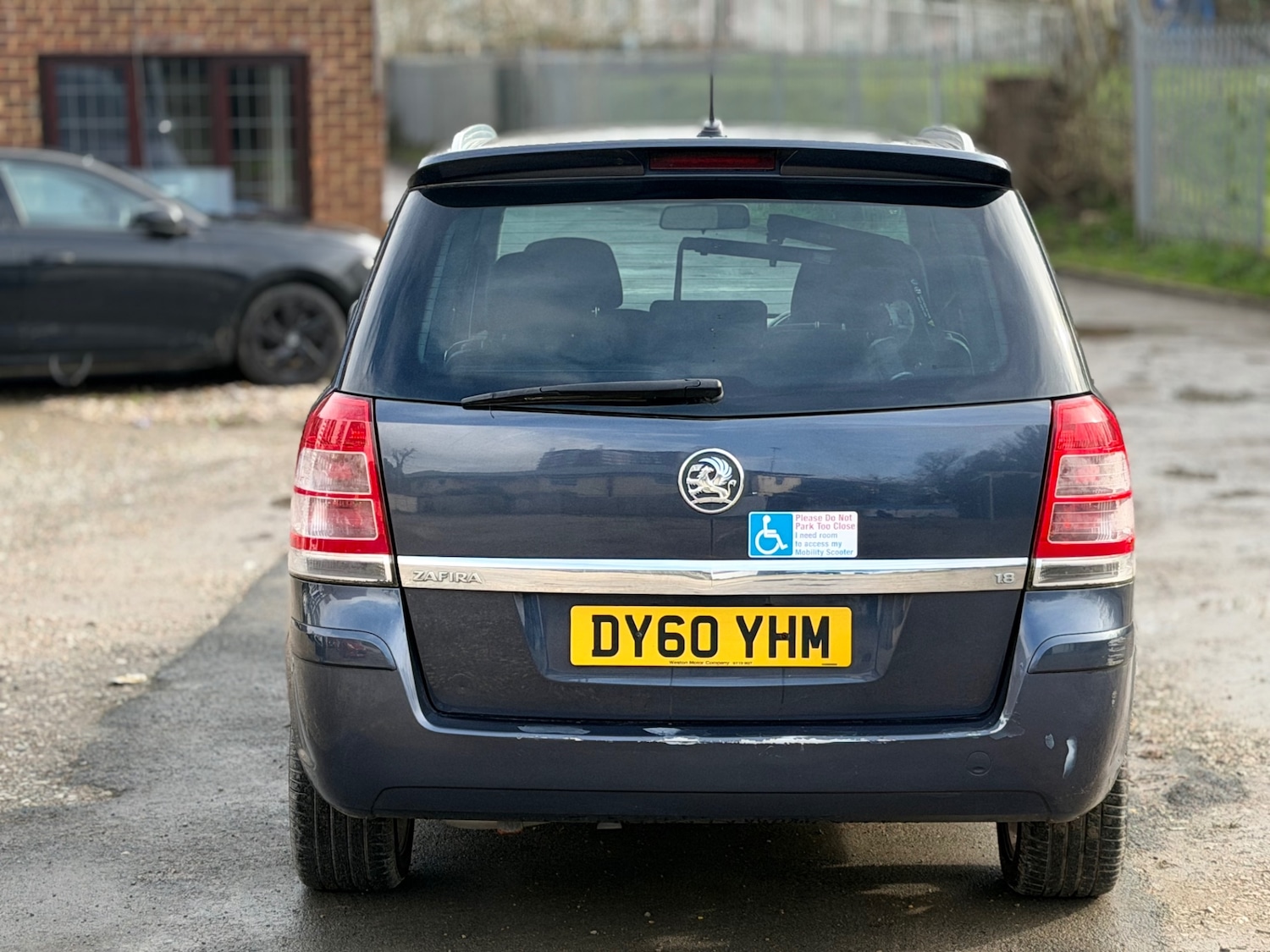 Used Vauxhall Zafira 2010 for sale - 77545561: Photo 13