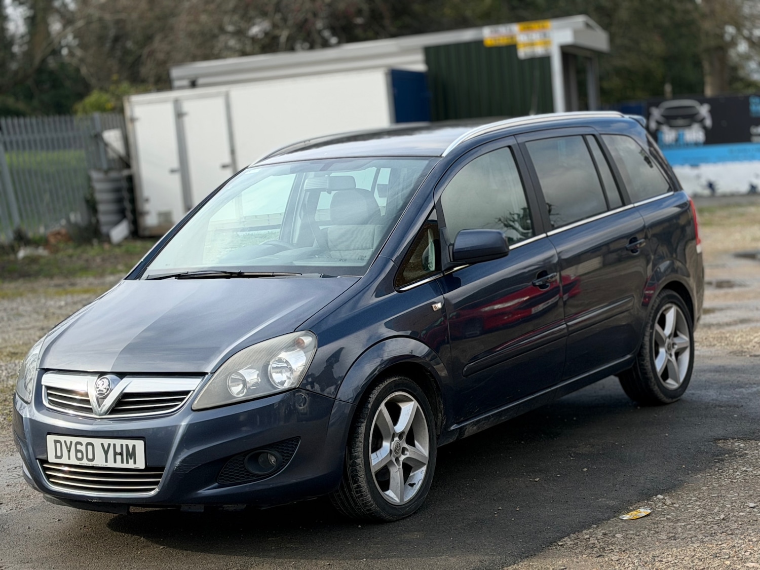 Used Vauxhall Zafira 2010 for sale - 77545561: Photo 16
