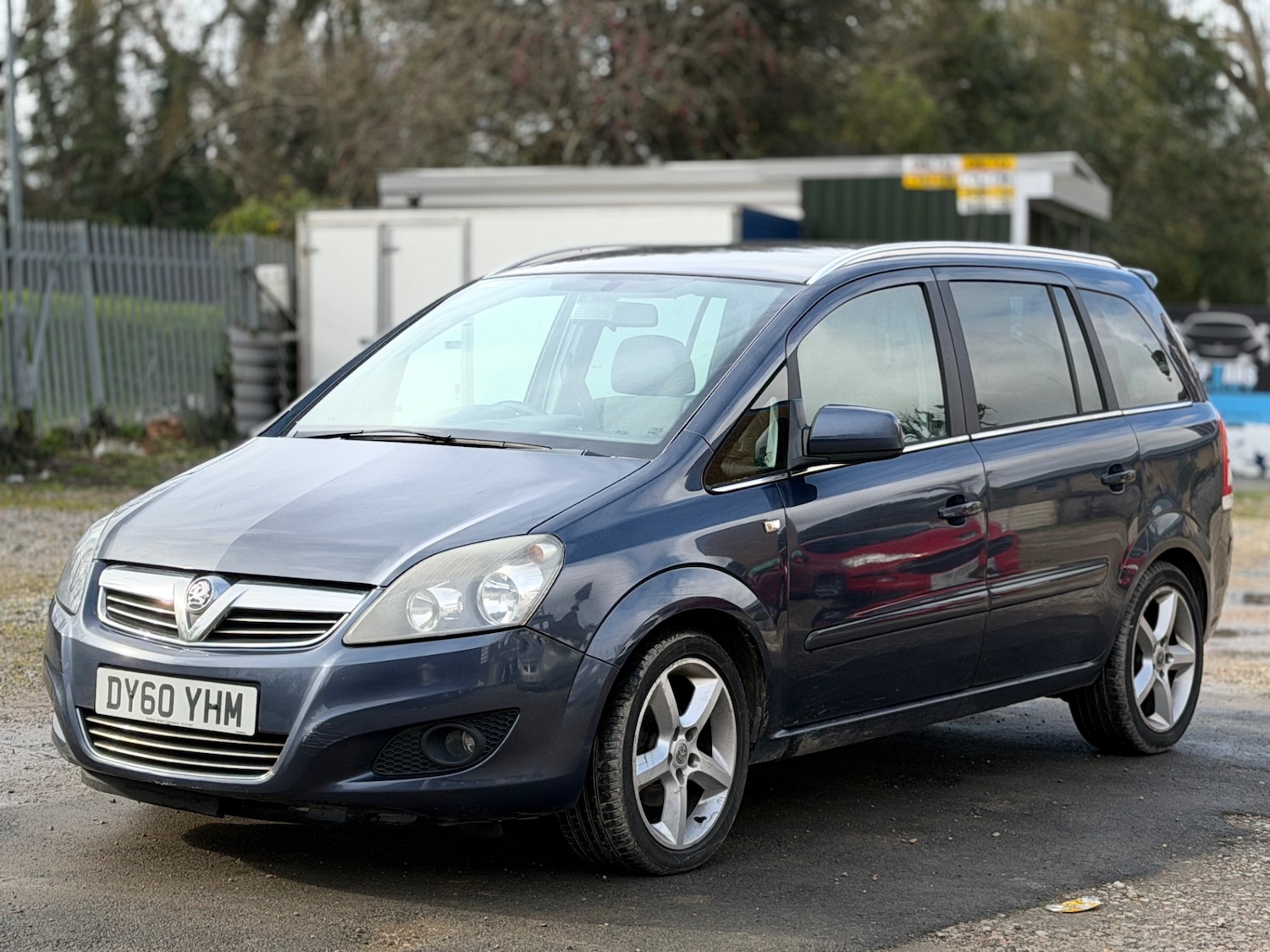 Used Vauxhall Zafira 2010 for sale - 77545561: Photo 17