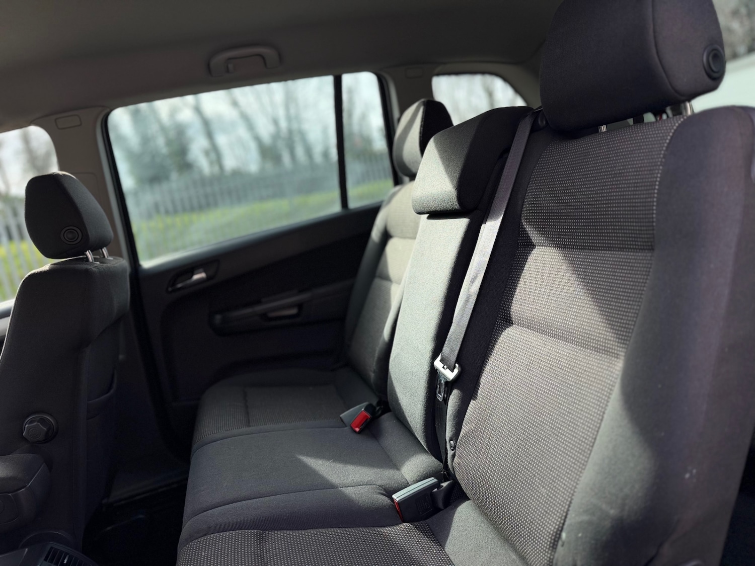 Used Vauxhall Zafira 2010 for sale - 77545561: Photo 30