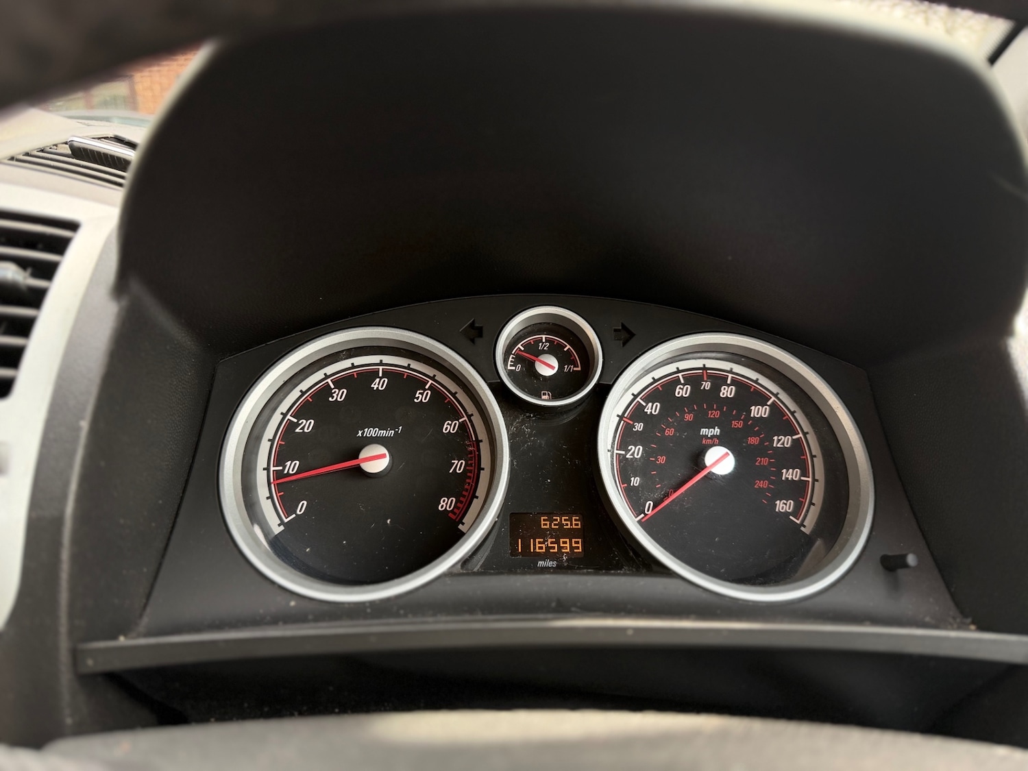 Used Vauxhall Zafira 2010 for sale - 77545561: Photo 36