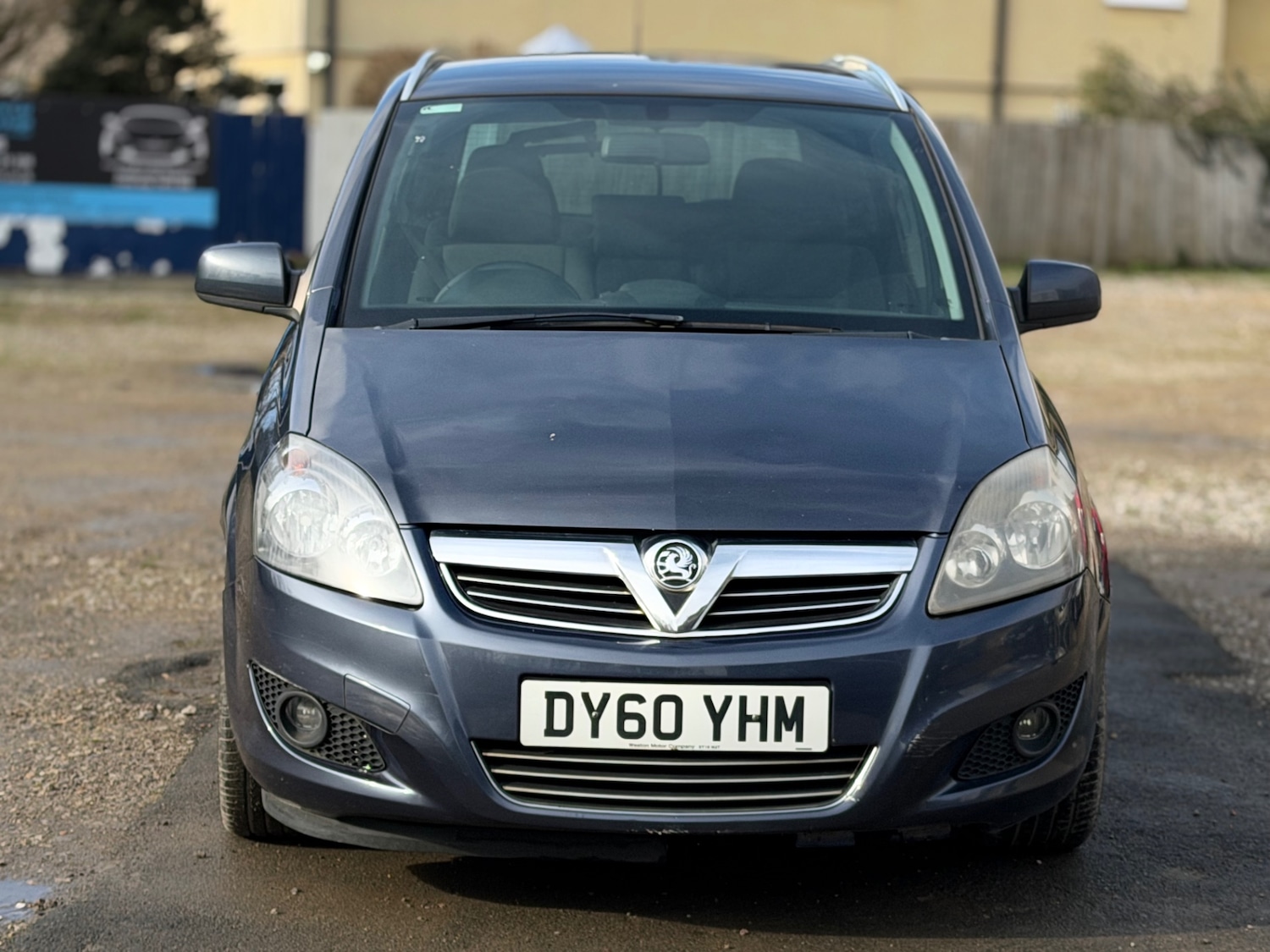 Used Vauxhall Zafira 2010 for sale - 77545561: Photo 9