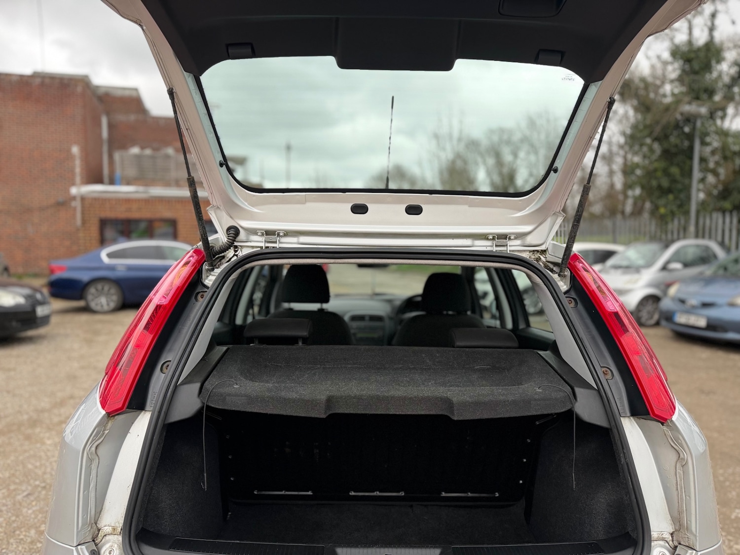 Used Fiat Grande Punto 2010 for sale - 77578186: Photo 26