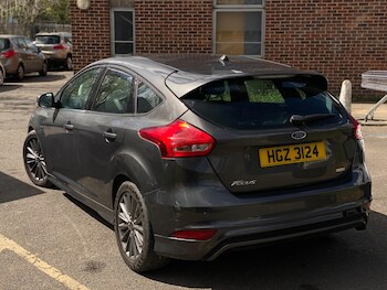 Used Ford Focus 2017 for sale - 78175893: Photo