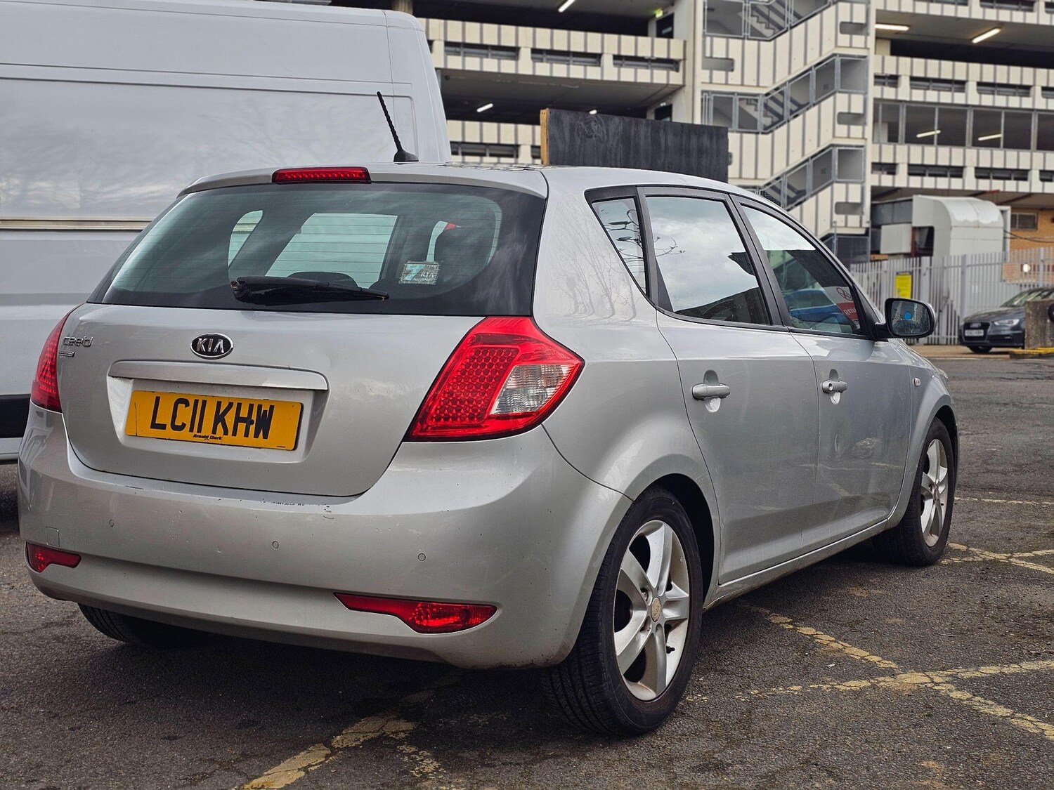 Used Kia Ceed 2011 for sale - 78175874: Photo 16