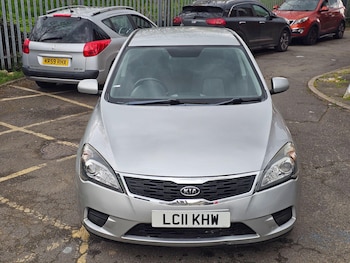 Used Kia Ceed 2011 for sale - 78175874: Photo