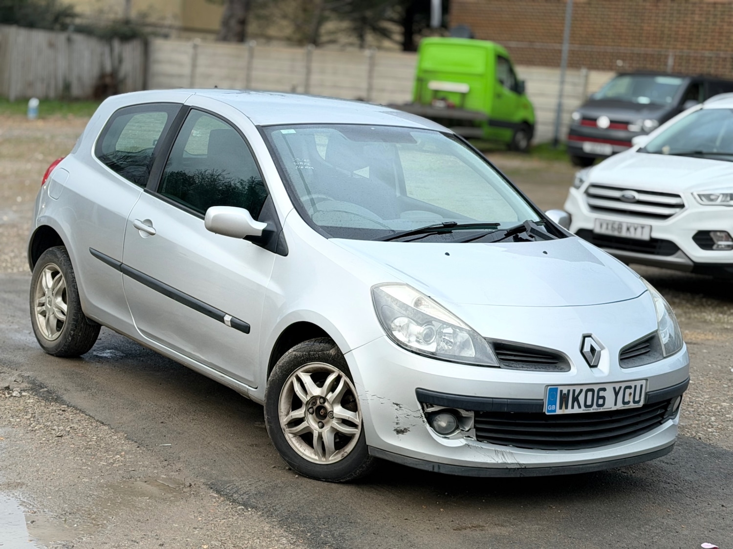 Used Renault Clio 2006 for sale - 77545556: Photo 5