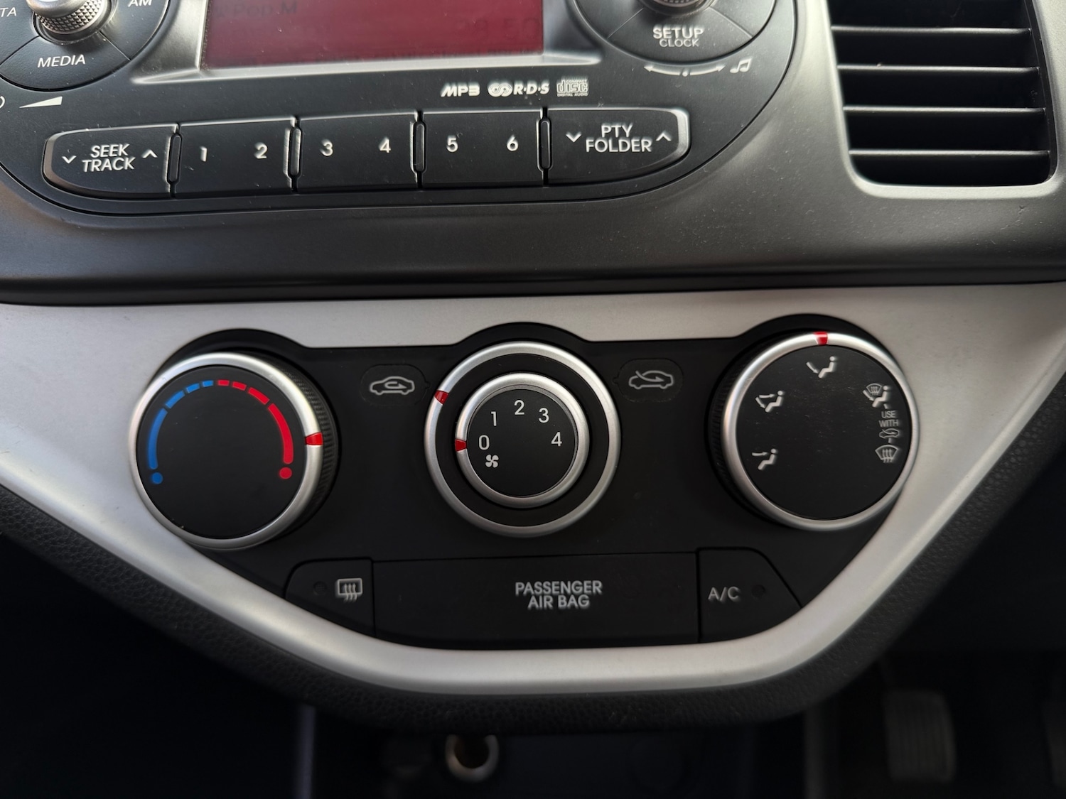 Used Kia Picanto 2012 for sale - 77745921: Photo 33