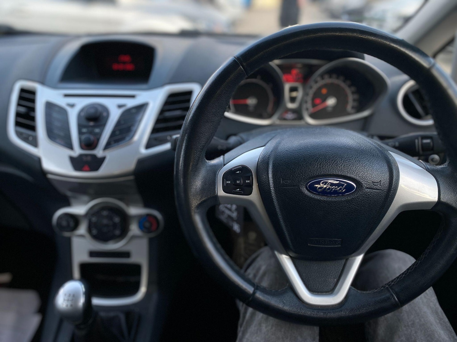 Used Ford Fiesta 2012 for sale - 78175912: Photo 2