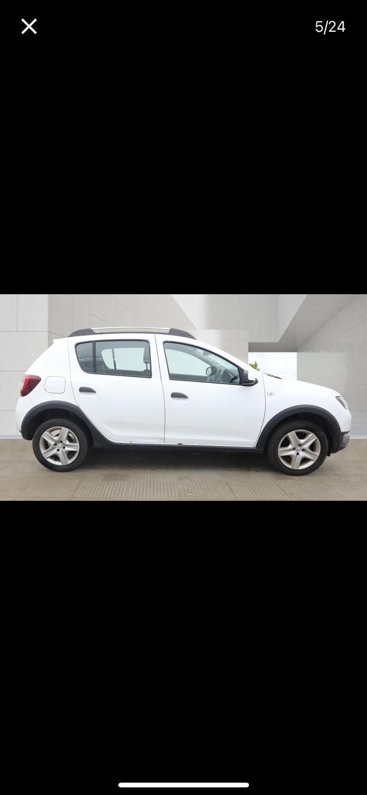 Used Dacia Sandero Stepway 2014 for sale - 78175867: Photo 4