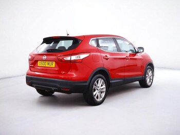 Used Nissan Qashqai 2015 for sale - 78220118: Photo