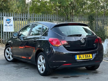 Used Vauxhall Astra 2011 for sale - 79303282: Photo