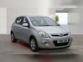 Used Hyundai i20 2011 for sale - 78175913: Photo