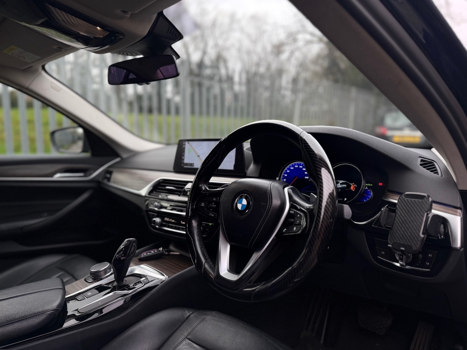 Used BMW 5 Series 2017 for sale - 77543335: Photo 4