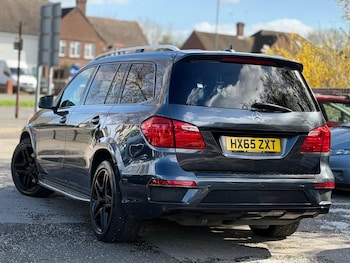 Used Mercedes-Benz GL Class 2015 for sale - 78376322: Photo