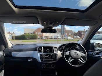 Used Mercedes-Benz GL Class 2015 for sale - 78376322: Photo