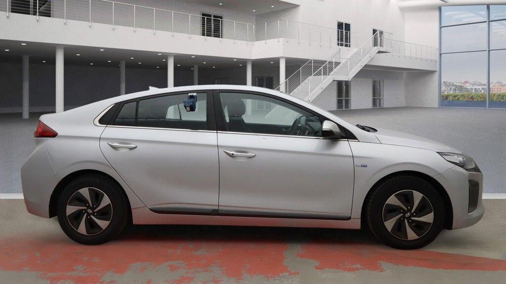 Used Hyundai IONIQ 2018 for sale - 78175881: Photo 5