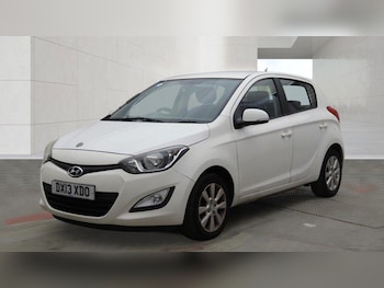 Used Hyundai i20 2013 for sale - 79012689: Photo