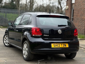 Used Volkswagen Polo 2012 for sale - 77763250: Photo