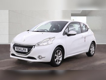 Used Peugeot 208 2014 for sale - 78988036: Photo