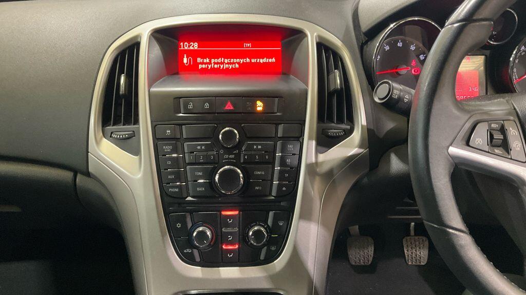 Used Vauxhall Astra 2013 for sale - 78175883: Photo 11