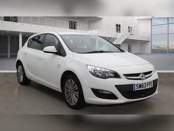Used Vauxhall Astra 2013 for sale - 78175883: Photo
